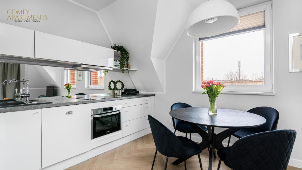 Comfy Apartments - Lux Old Town กดัญสก์ ภายนอก รูปภาพ