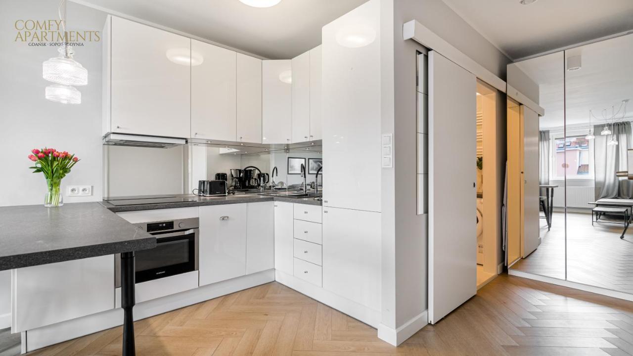 Comfy Apartments - Lux Old Town กดัญสก์ ภายนอก รูปภาพ