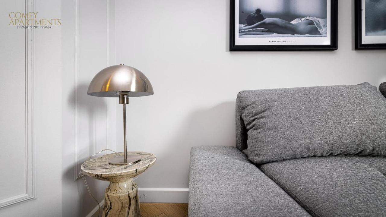 Comfy Apartments - Lux Old Town กดัญสก์ ภายนอก รูปภาพ