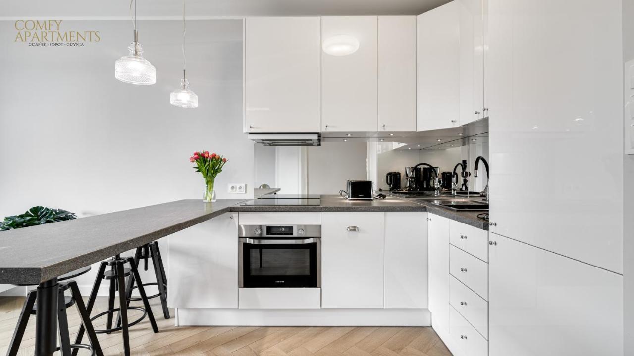 Comfy Apartments - Lux Old Town กดัญสก์ ภายนอก รูปภาพ
